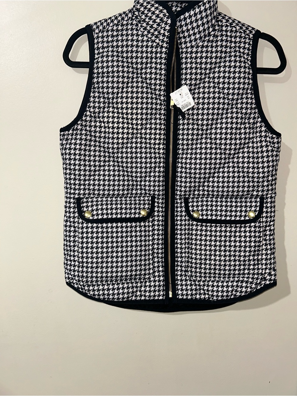 J. Crew Black & White Houndstooth Quilted Zip Vest